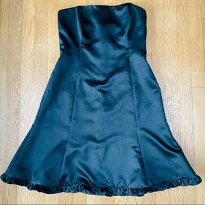 Shoshanna Black Strapless Dress- Size 12- EUC